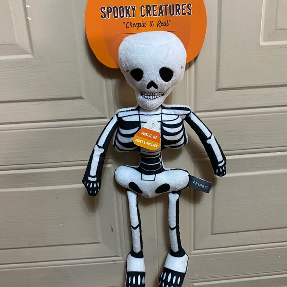 - Fringe Spooky Creatures the mommy Sloth. - Picture 3 of 7